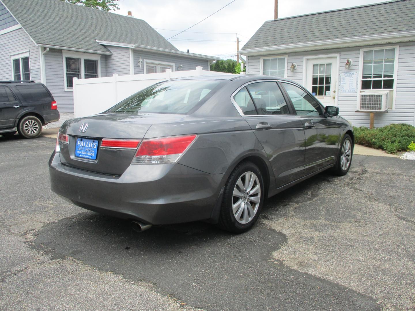 2011 GRAY Honda Accord (1HGCP2F76BA) , located at 540a Delsea Drive, Sewell, NJ, 08080, (856) 589-6888, 39.752560, -75.111206 - Photo#7